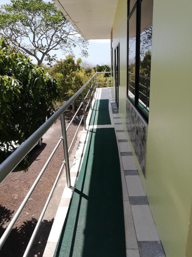 Cucuve Eco Hostal Puerto Baquerizo Moreno Ngoại thất bức ảnh