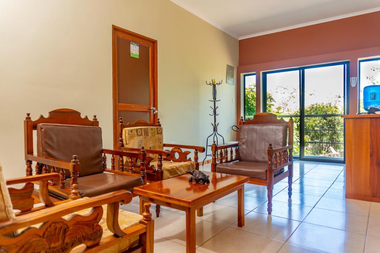 Cucuve Eco Hostal Puerto Baquerizo Moreno Ngoại thất bức ảnh