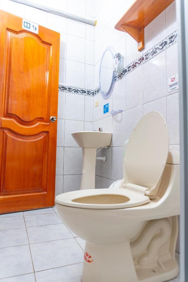 Cucuve Eco Hostal Puerto Baquerizo Moreno Ngoại thất bức ảnh