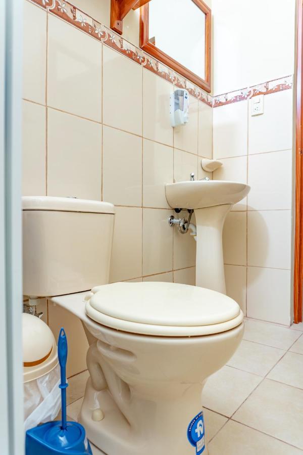 Cucuve Eco Hostal Puerto Baquerizo Moreno Ngoại thất bức ảnh
