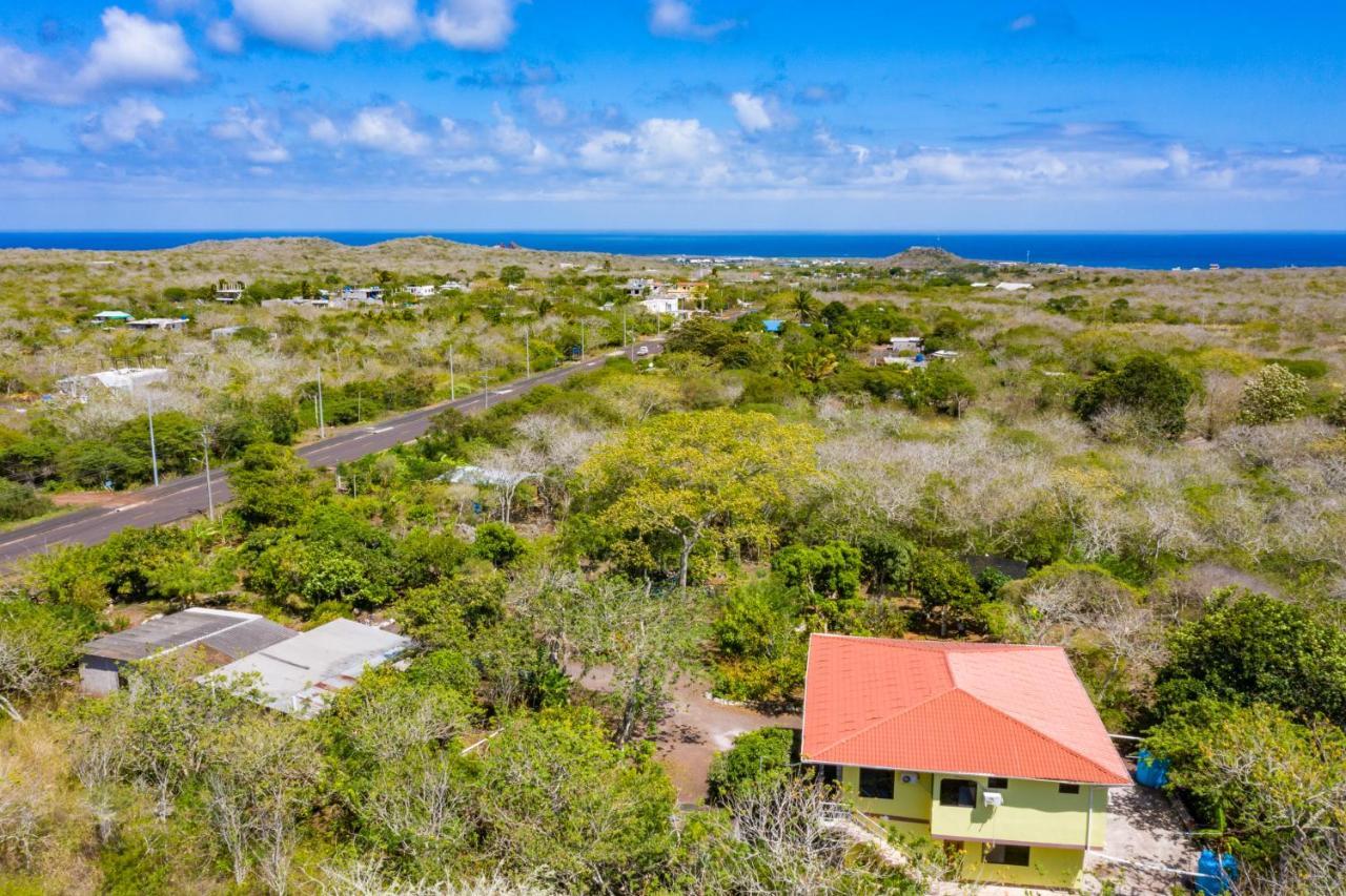 Cucuve Eco Hostal Puerto Baquerizo Moreno Ngoại thất bức ảnh