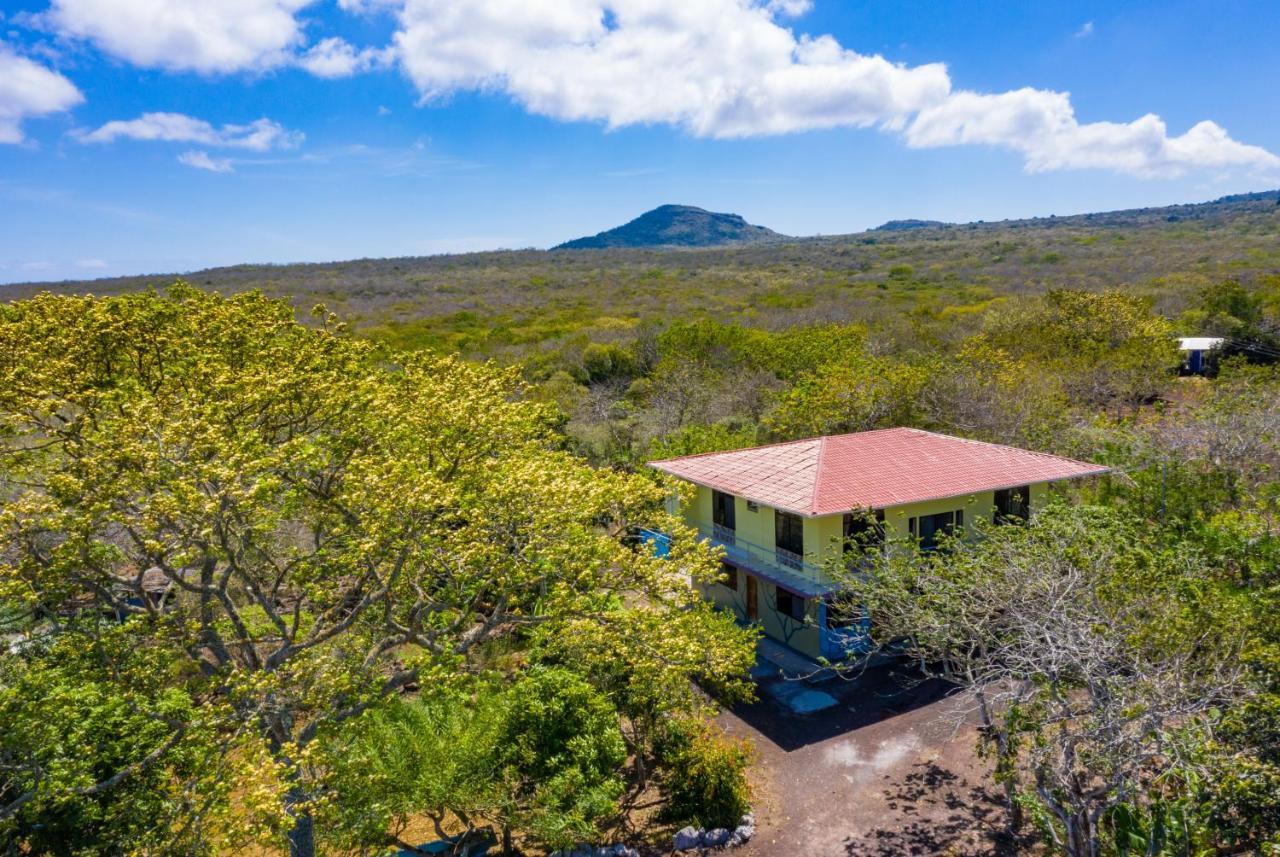Cucuve Eco Hostal Puerto Baquerizo Moreno Ngoại thất bức ảnh