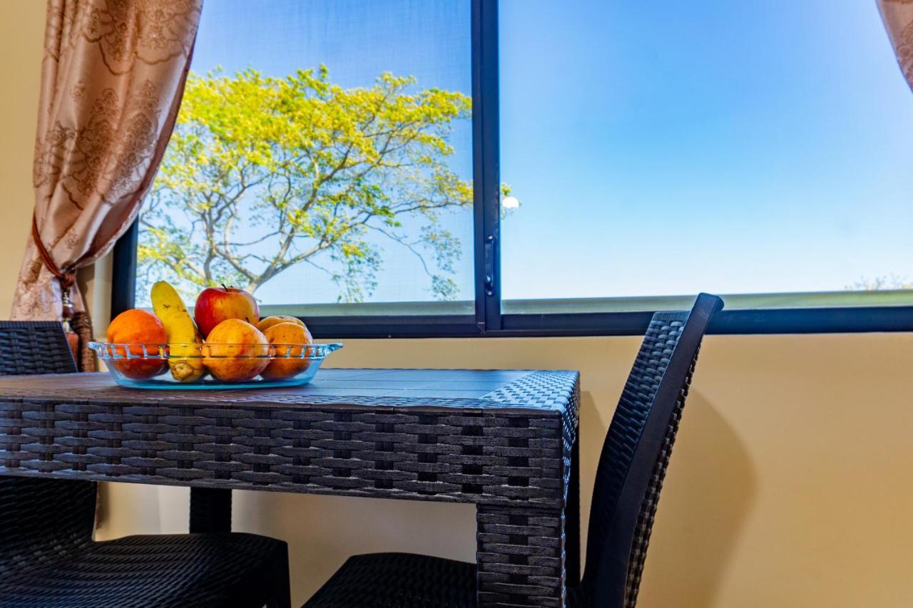 Cucuve Eco Hostal Puerto Baquerizo Moreno Ngoại thất bức ảnh