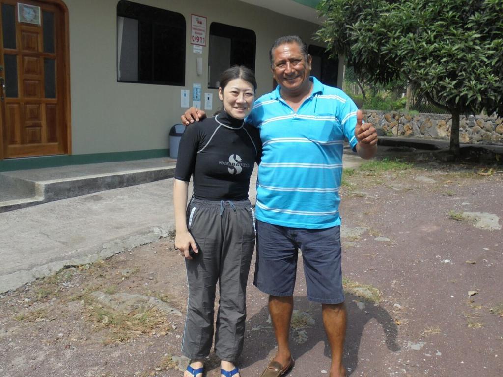 Cucuve Eco Hostal Puerto Baquerizo Moreno Ngoại thất bức ảnh